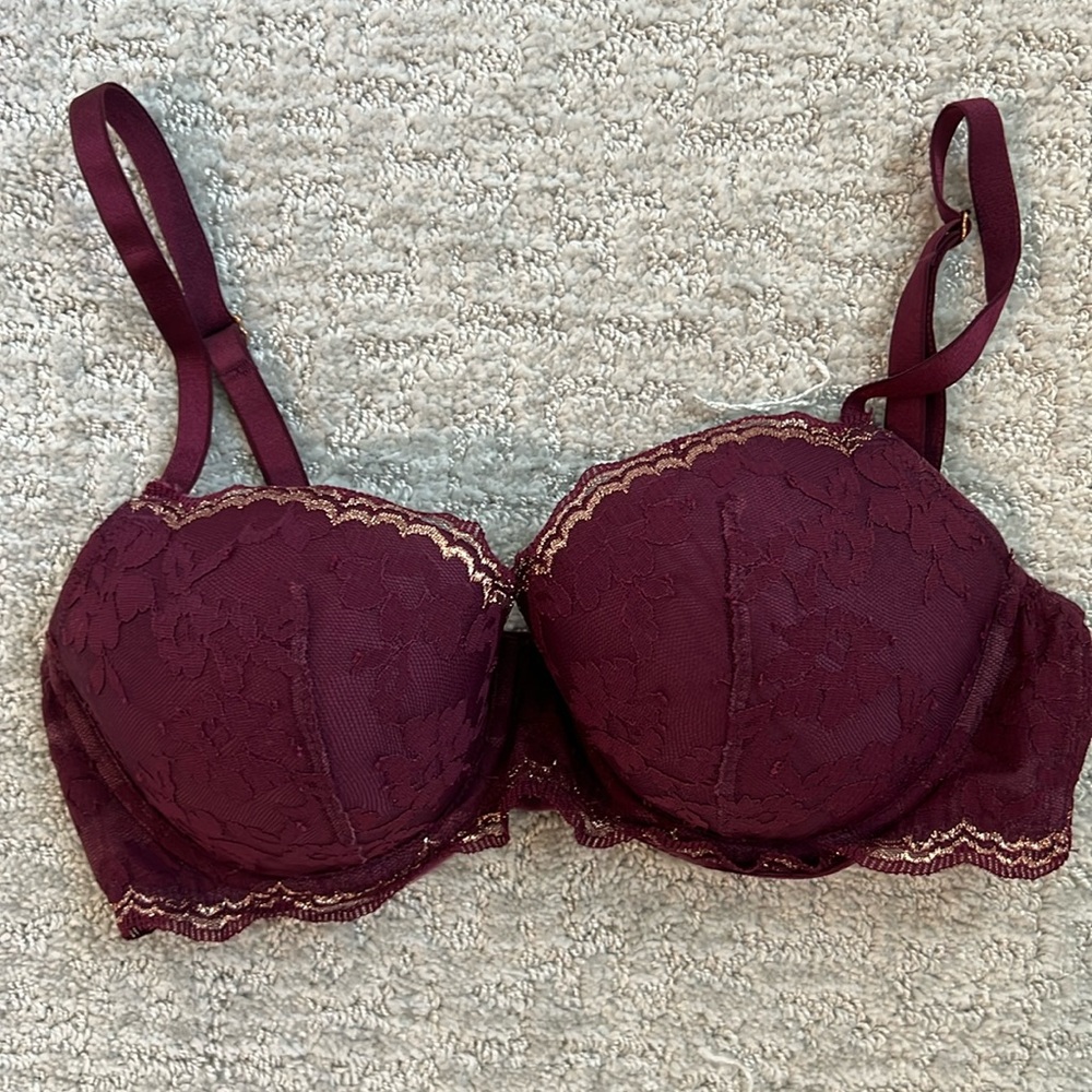 Victoria’s secret lace bra
